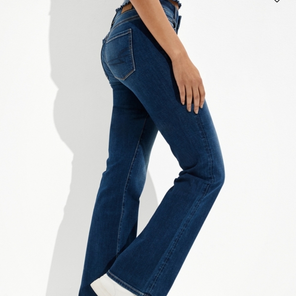 American Eagle AEO Stretch Distressed Favorite Boyfriend Jeans 6